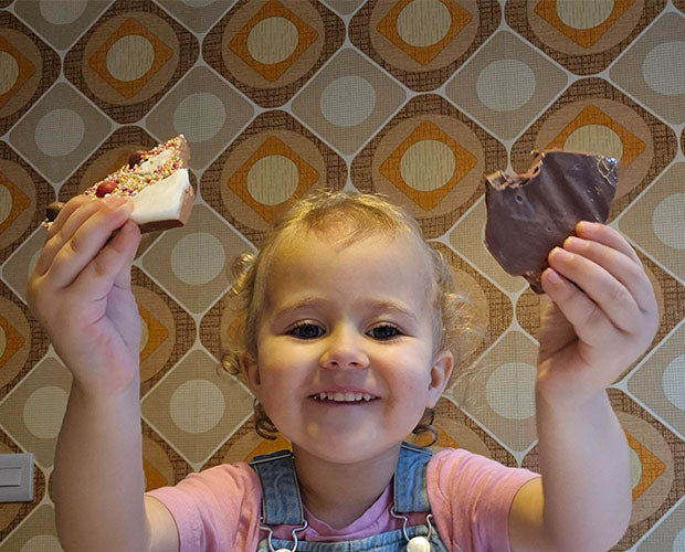 Fun Fondant Stamped Chocolate Bark