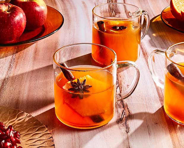 Autumnal Mulled Apple and Orange Cider